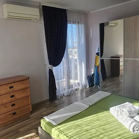 Sun Sea App Apartament Școrpilovți